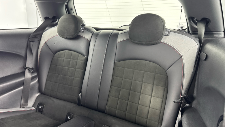 MINI Hatchback 1.5 Cooper Sport 3dr Auto Petrol Hatchback